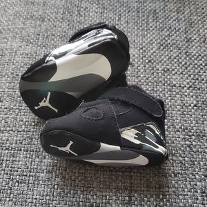 Baby Jordan 8 "Chrome"